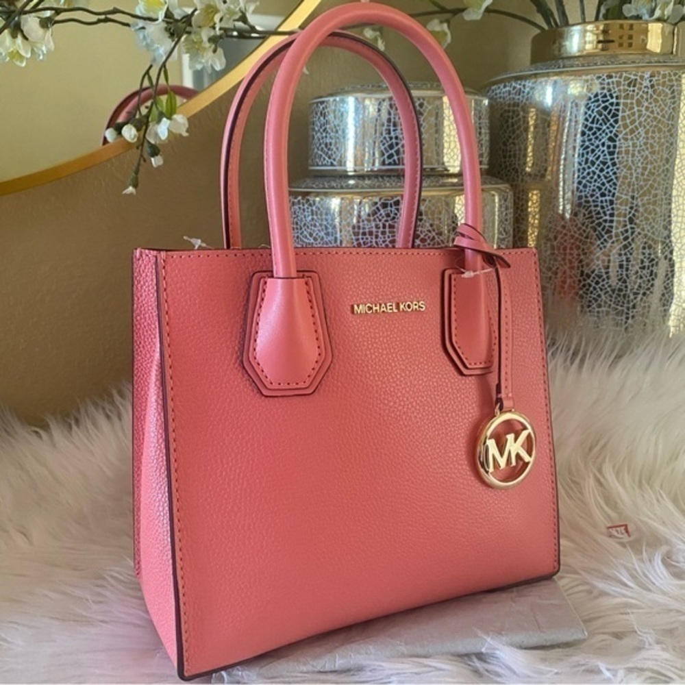 New Michael Kors Mercer medium messenger Bag - Picture 13 of 15